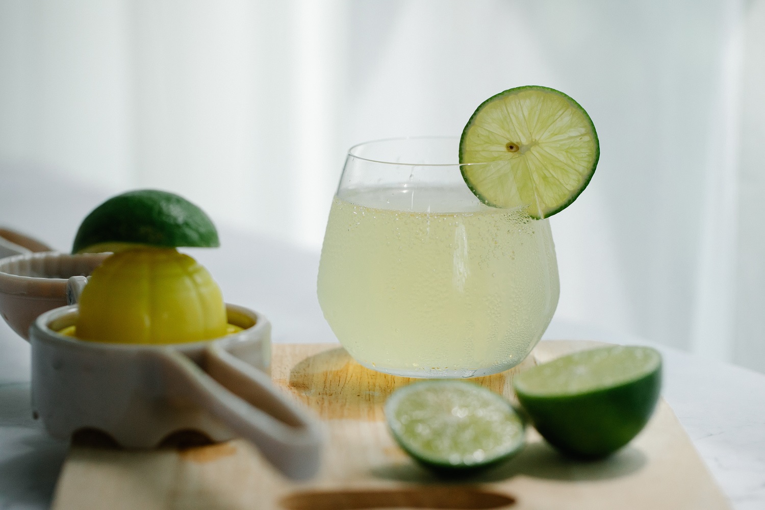 Jeruk Lemon dan Madu Manfaatnya yang Harus Anda Ketahui
